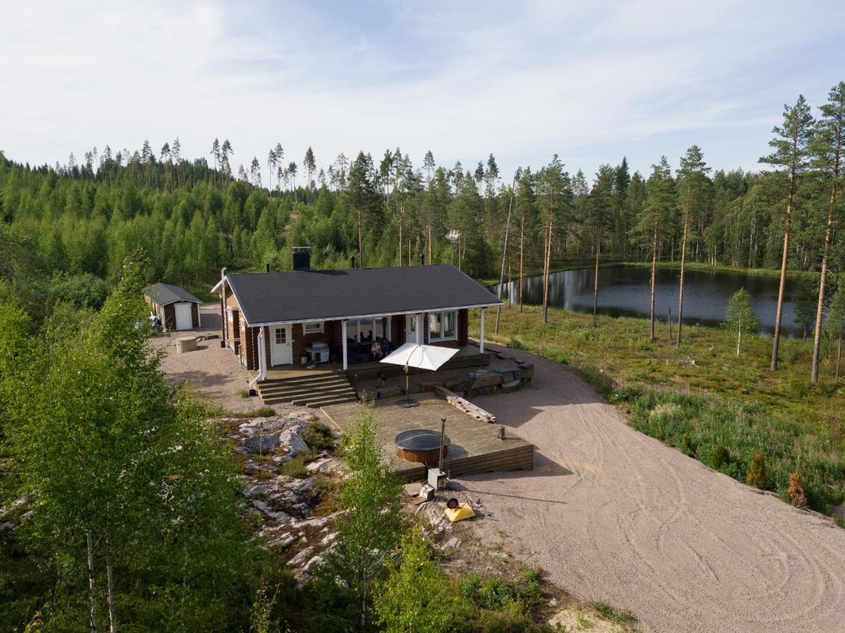 Luxury Villa Rahavaara 约恩苏 外观 照片